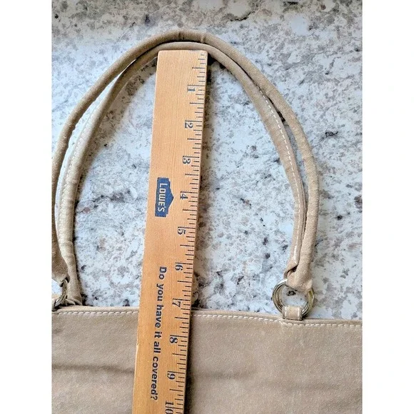 Wilsons Leather Maxima Tan Suede Soft Leather Purse Shoulder Bag Timeless Staple - Picture 4 of 9